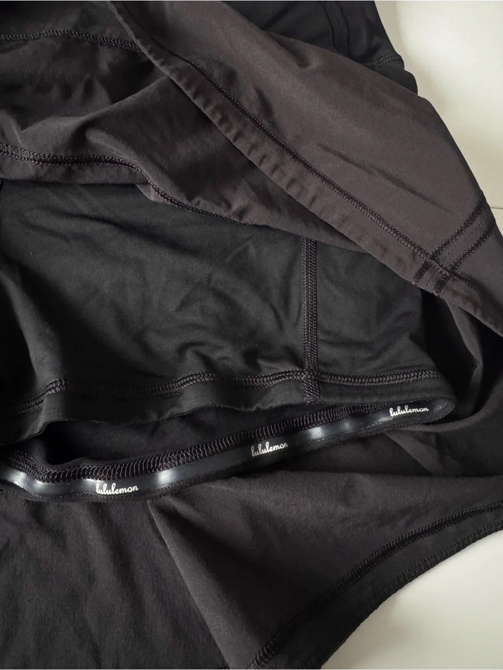 Lululemon Pace Rival Mid-Rise Tennis Skirt in Black (Long 12”) - Size 8